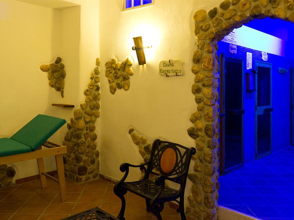 Camping Village Degli Ulivi 马蒂纳塔 外观 照片